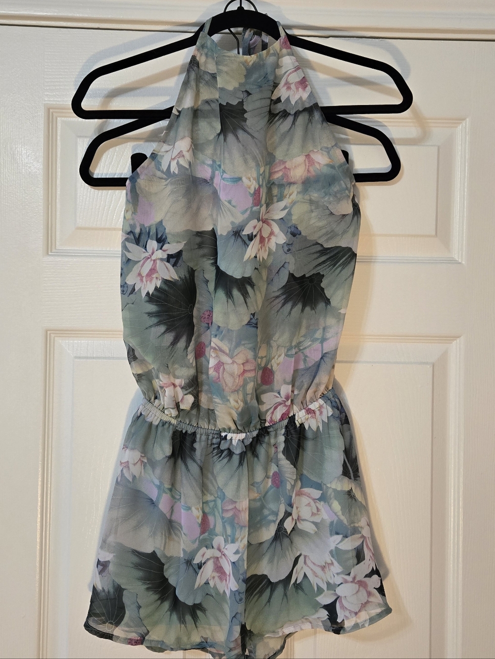 Show Me Your MuMu Halter Top